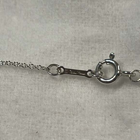 Tiffany & Co. Paloma Picasso Olive Leaf Pendant - EUC - Picture 7 of 10